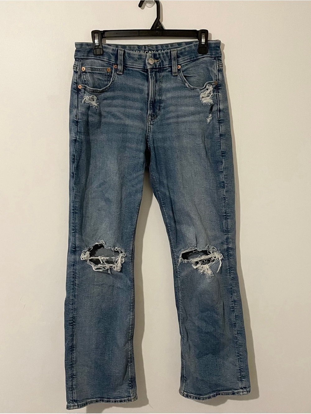 American Eagle Curvy Straight Blue Denim Jeans Size 8 Regular Distressed Knees